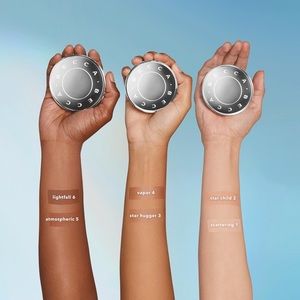 Becca Light Shifter Finishing Veil in Scattering